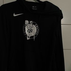 black boston celtics hoodie